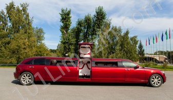 Свадебный лимузин Infiniti FX Limousine № 13796, красный