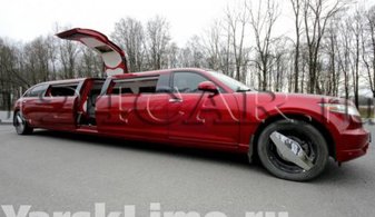 Свадебный лимузин Infiniti FX Limousine № Я3816, красный