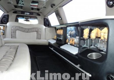 Лимузин на свадьбу № Я3813 - Агенство проката ЯрскЛимо