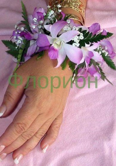 Аксессуар из цветов Д5598 - Салон цветов Джубаба Ирина