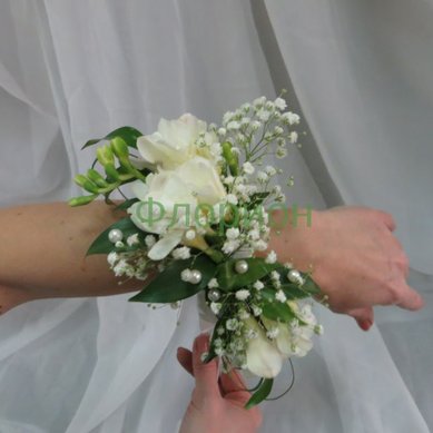 Аксессуар из цветов M5607 - Флористическая компания Miraflores