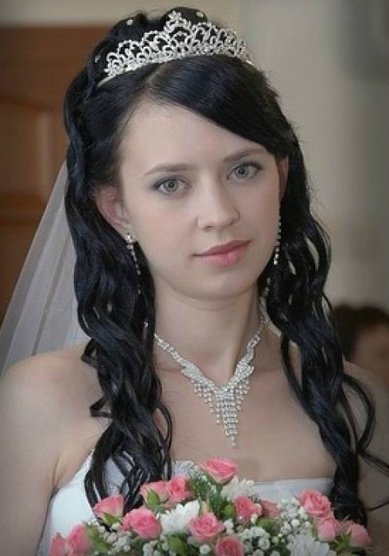 Свадебная прическа В15037 - Стилист-визажист Виктория Озарова