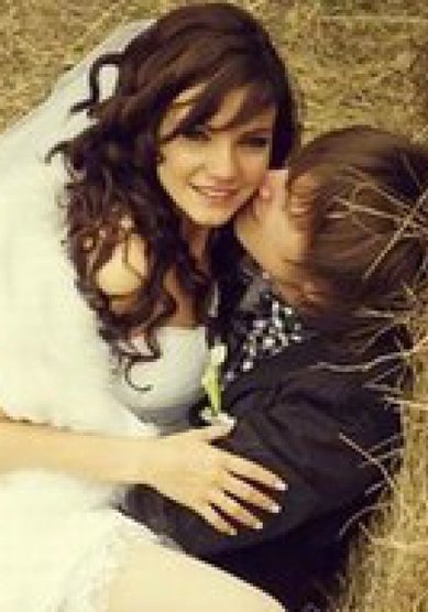 Свадебная прическа В15043 - Стилист-визажист Виктория Озарова