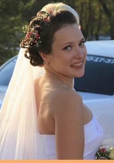 Свадебная прическа В15045 - Стилист-визажист Виктория Озарова