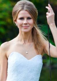 Стилист-визажист Марина Лещанова