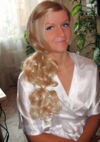 Стилист-визажист Марина Лещанова