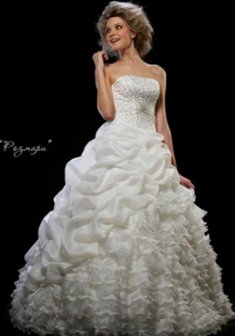 Свадебное платье 335-Б31721. С пышной юбкой, длинное без шлейфа.