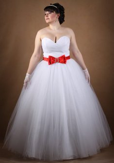 Свадебное платье У-173-А50783. С пышной юбкой, длинное без шлейфа.